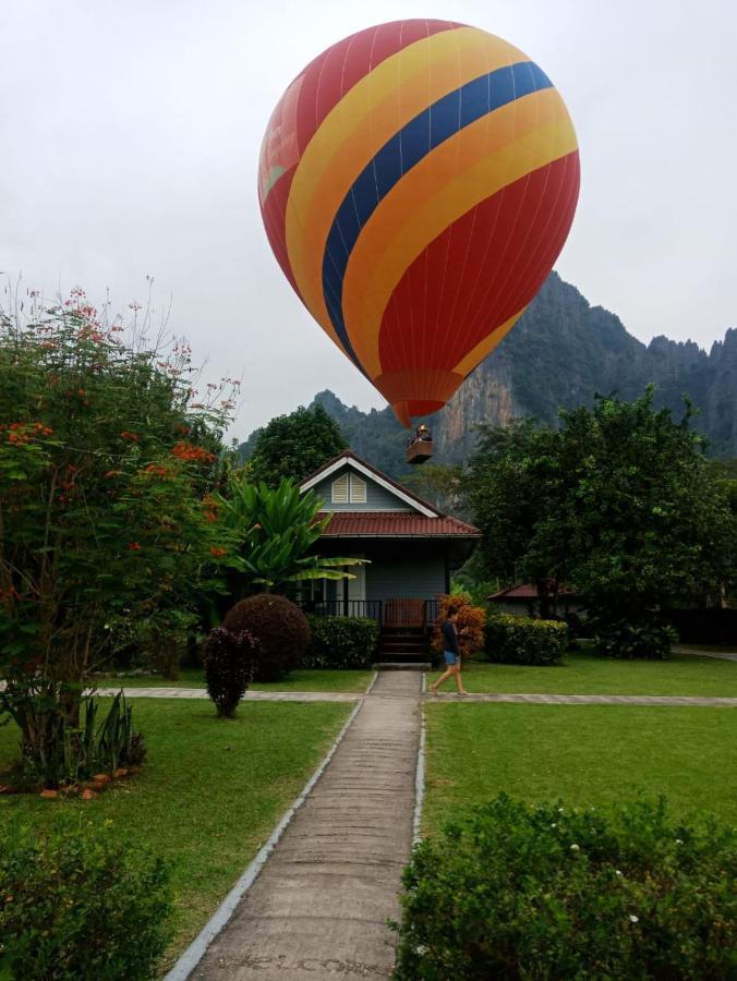 Bearlinbungalow Vang Vieng Exterior photo