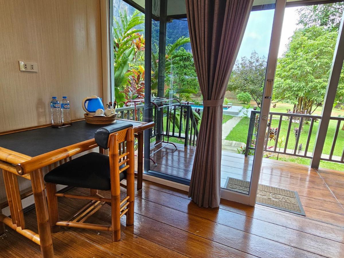 Bearlinbungalow Vang Vieng Exterior photo